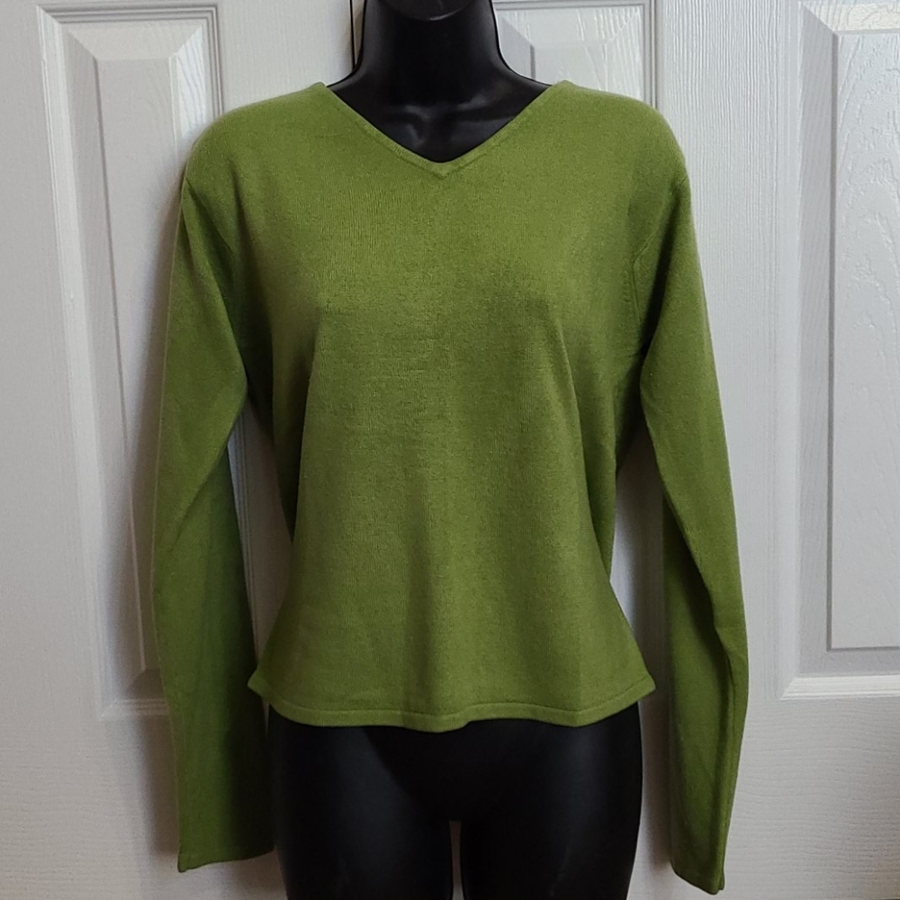 NY&Co V-neck sweater